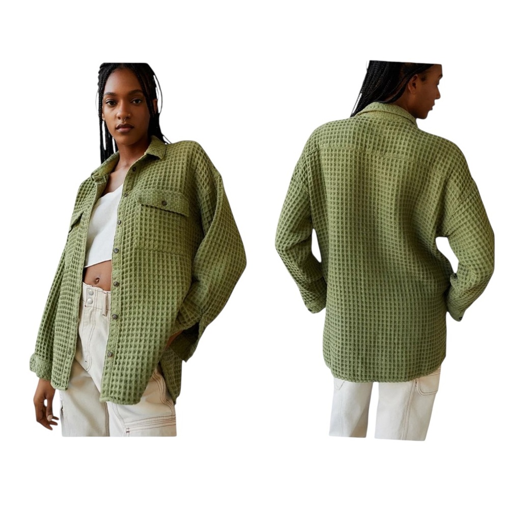 Preowned BDG Long Sleeve Stanley Waffle Shirt  size Xs